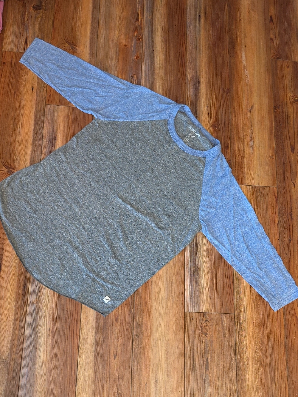Heather Gray & Blue Raglan Men's Shirt